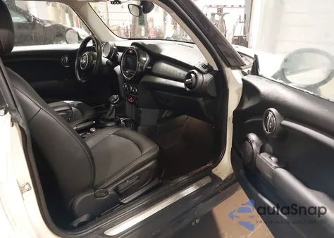 2018 Mini Hardtop Cooper/Oxford Edition z USA, uszkodzony, nr VIN WMWXP5C58J2G62378